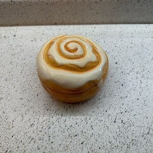 Cinnamon Roll Trinket Jar